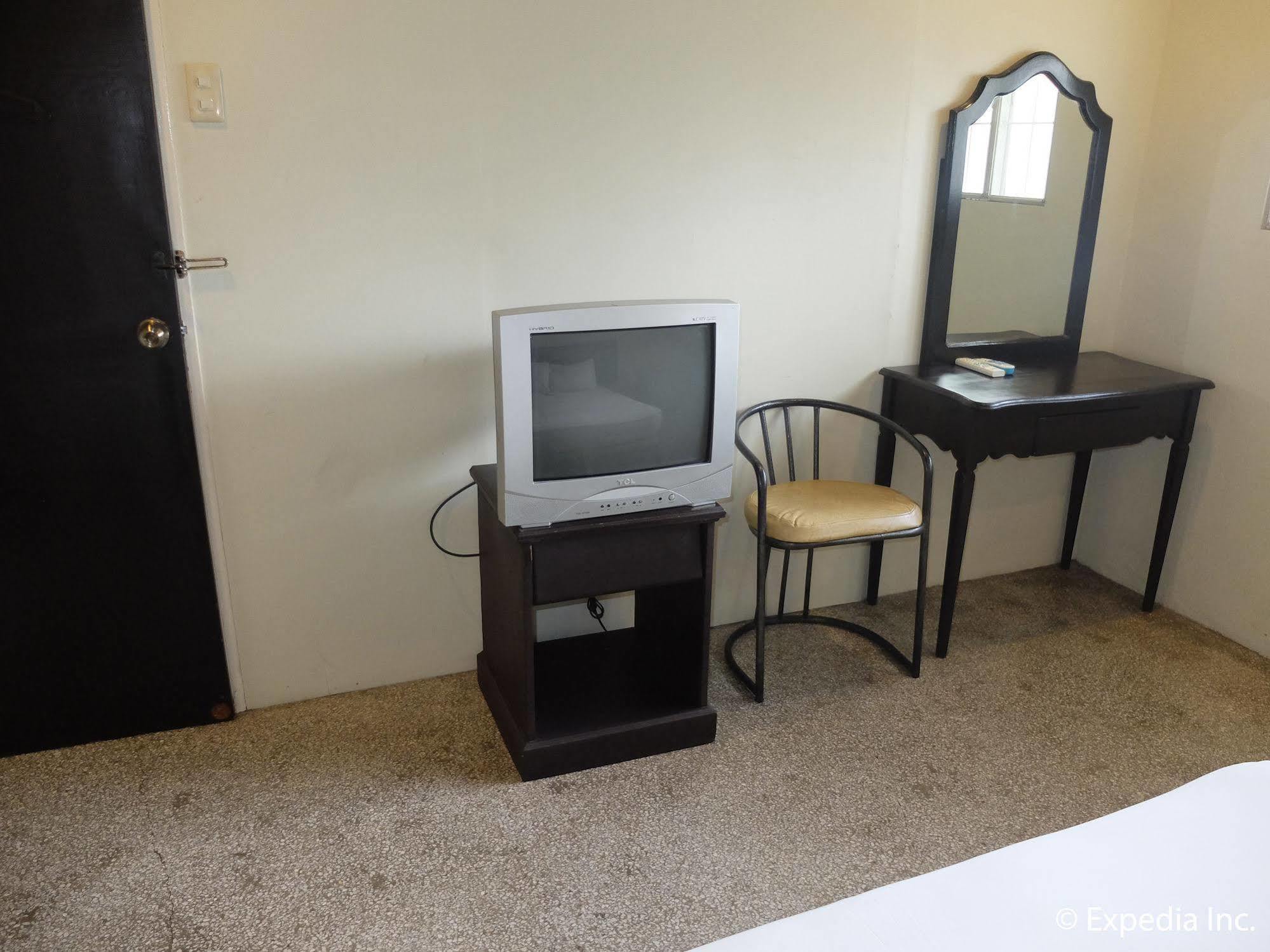 Dm Residente Villas Анхелес Екстериор снимка